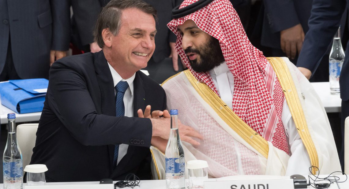 @jacques-Witt-Pool-AFP-Bolsonaro-e-principe-saudita_-fonte-ANBA-2021.jpg