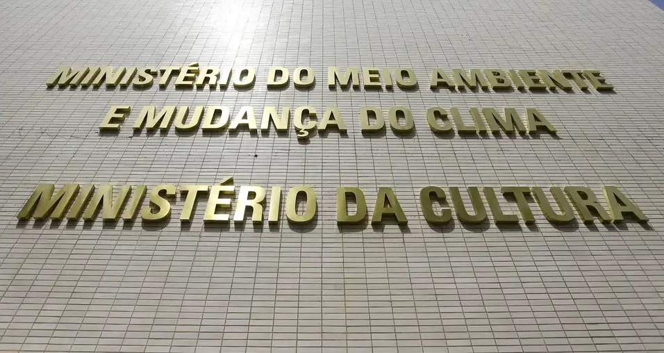 fachada-do-ministerio-da-cultura-e1699993324650.webp