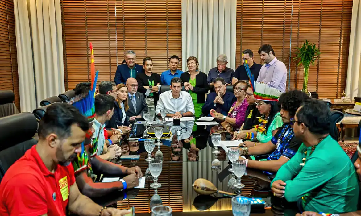 governo_do_para_sintepp_e_liderancas_indigenas_firmam_acordo.webp