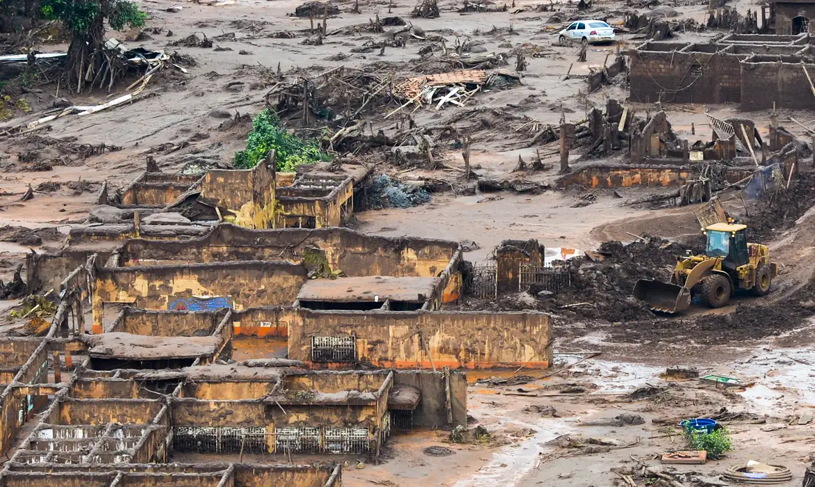 tragedia_em_mariana_0711150244_1.webp