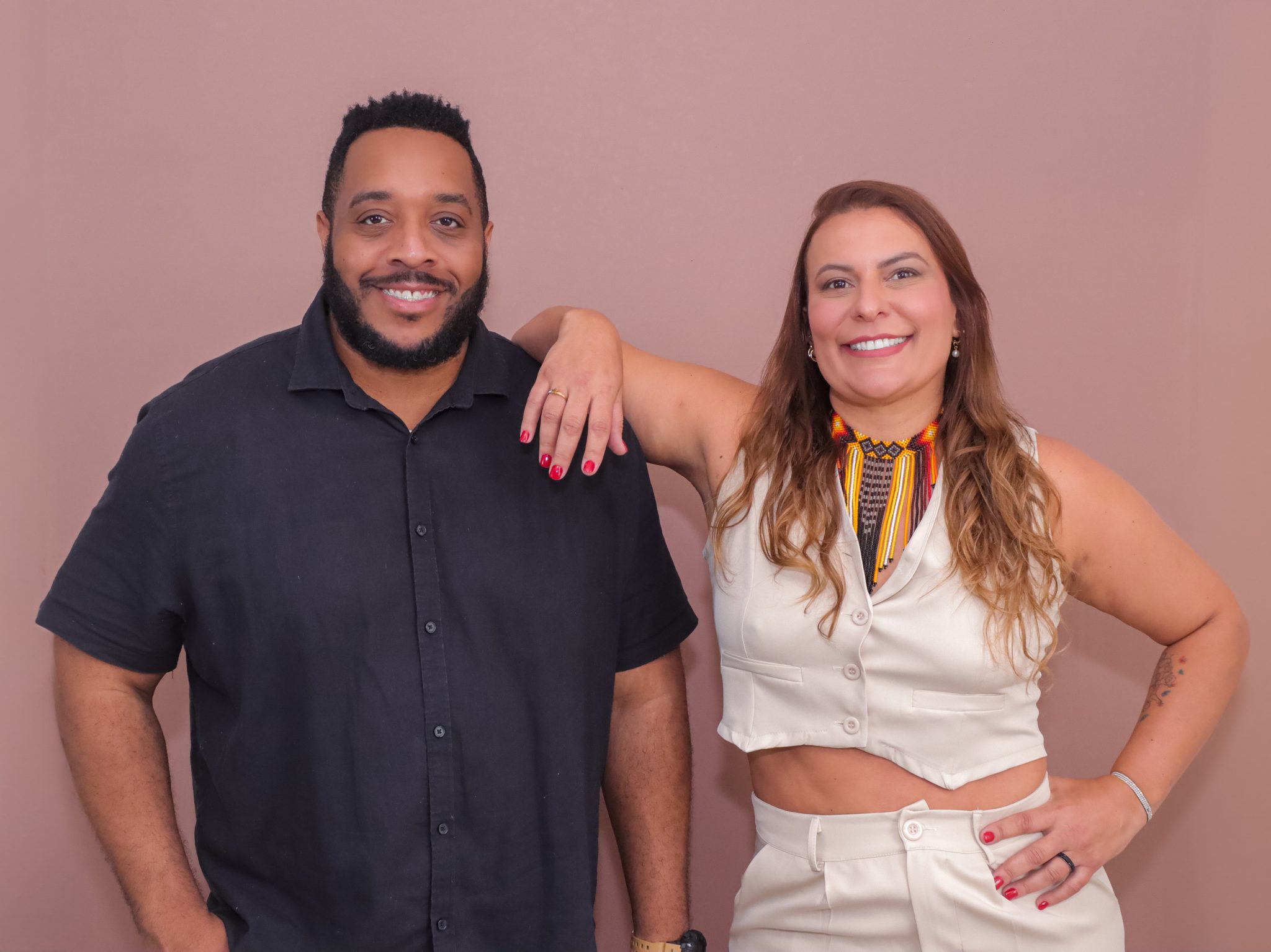 bruno-rico-e-danielle-vallim_foto-de-Thiago-Maia-scaled.jpg