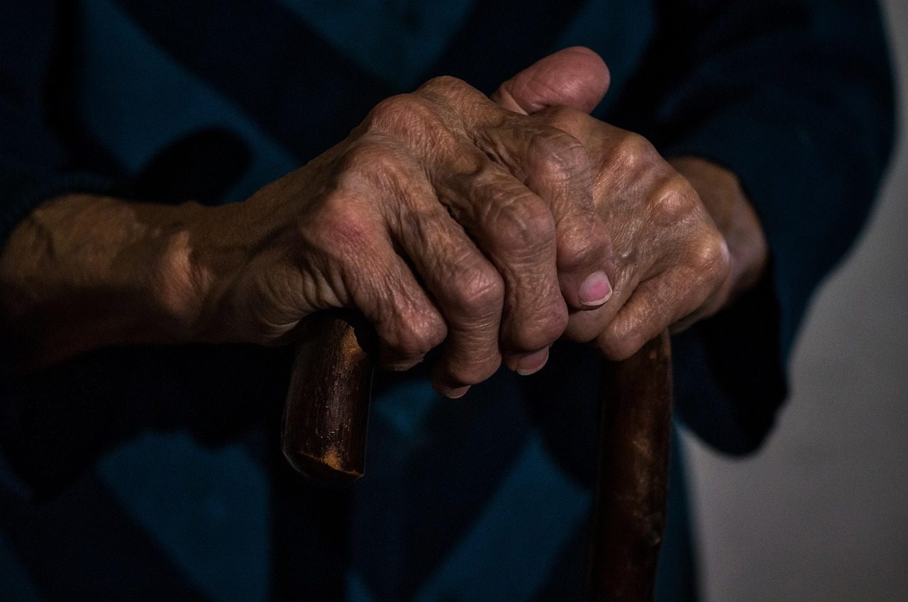 hands-5049725_1280.jpg