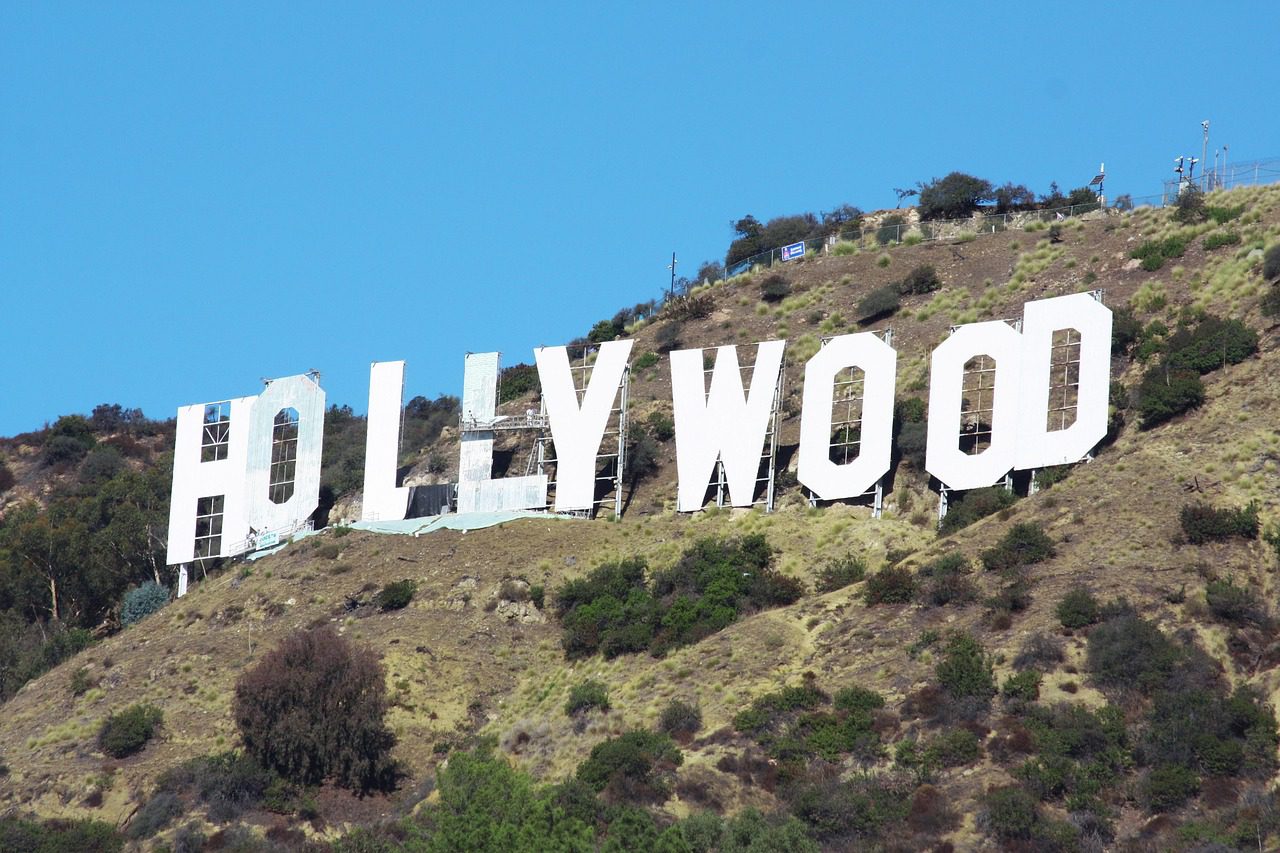 hollywood-573444_1280.jpg