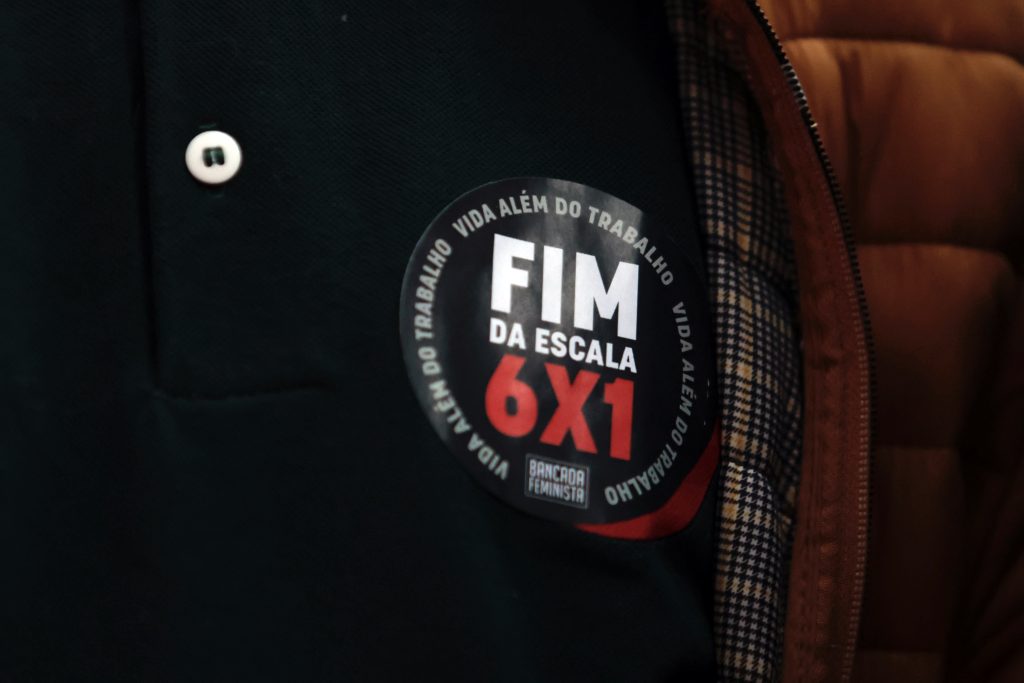 Debate sobre fim da escala 6×1 volta ao Congresso e reacende discussão sobre jornada de trabalho no Brasil