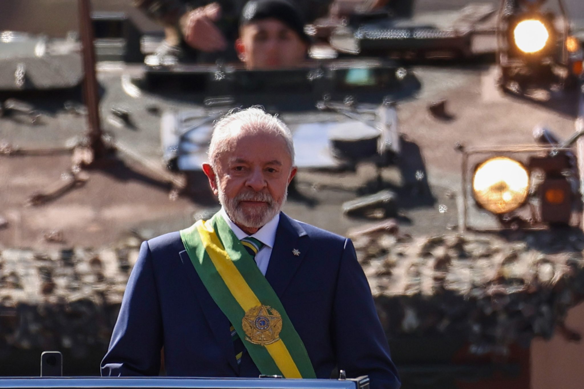 Lula diz que países do Brics sofrem chantagem tarifária e defende comércio justo