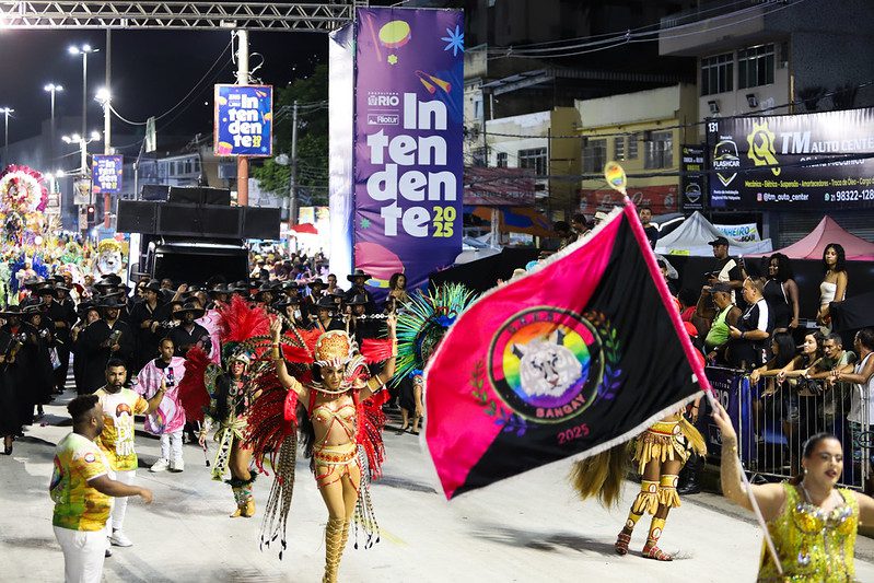 carnaval Intendente Magalhães 2025 - Bangay - Léo Ripamonti | Riotur