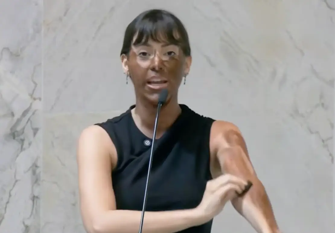 fabiana-bolsonaro-deputada-estadual-sao-paulo-blackface-foto-reproducao-alesp.webp