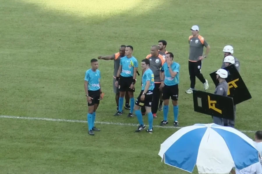 racismo-campeonato-paulista-arbitros-juizes-foto-federacao-paulista-de-futebol.webp