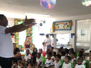 “Para que a escola seja antirracista é fundamental que os professores também sejam”, diz especialista