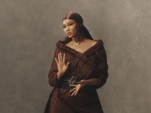 “Nossa régua nunca pode ser a mesma da branquitude”, afirma Luedji Luna