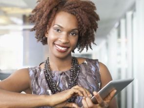 77% dos brasileiros têm planos de empreender na internet em 2026