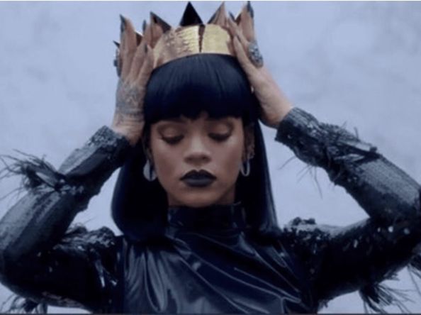 Sem lançar álbum há quase 10 anos, Rihanna emplaca 8 musicas na parada Global do Spotify