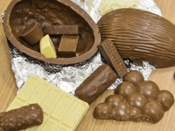 Páscoa mais cara expõe desigualdade global e exploração na produção de cacau