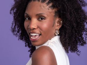 Cantora Késia lança álbum “Relíquia” e anuncia show no Rio