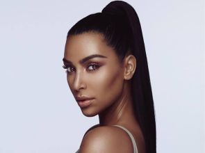 Tomografia de Kim Kardashian reacende debate sobre exames sem evidência e exploração comercial da saúde cerebral