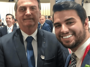 Moraes manda prender Filipe Martins, ex-assessor de Bolsonaro