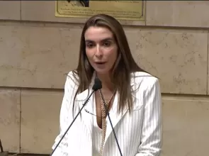 “Não distribuam quentinhas”: vereadora do Rio causa revolta ao ligar população em situação de rua à criminalidade