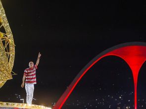 Viradouro é campeã do Carnaval 2026 com homenagem a Mestre Ciça