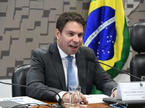 Alexandre Ramagem é preso nos EUA após condenação por tentativa de golpe