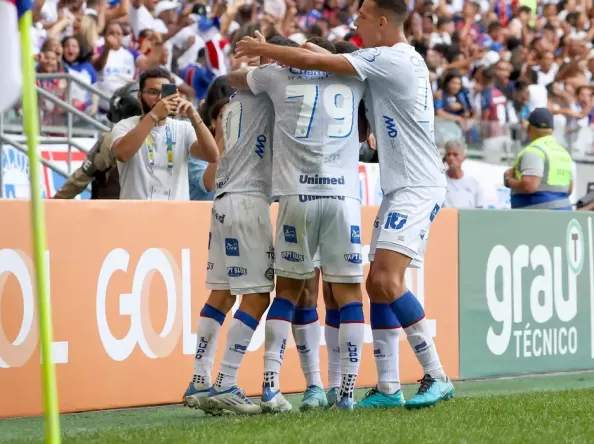 Justiça mantém preso chileno acusado de gesto racista contra jogadores do Bahia