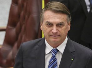 PGR se manifesta a favor de prisão domiciliar para Bolsonaro