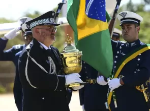 22 de abril e o mito do descobrimento do Brasil: historiadores alertam para “os perigos da história única”
