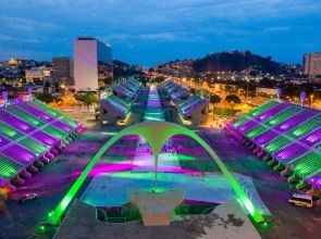Série Ouro transforma a Sapucaí em palco de diversidade cultural na abertura dos desfiles