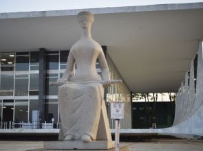 STF adia decisão sobre sucessão de governador no RJ; presidente do TJ segue como interino