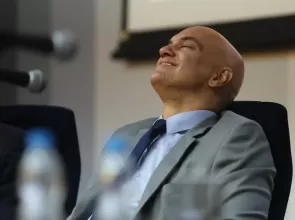 PGR descarta ilicitude e arquiva pedido para investigar Moraes