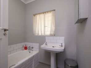 83,5% das famílias sem banheiro no Brasil são chefiadas por pessoas negras