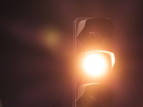 Conta de luz fica mais cara no Rio após decisão judicial quase dobrar reajuste da Light