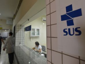 Mutirões garantem acesso à saúde, mas falhas atingem população mais vulnerável