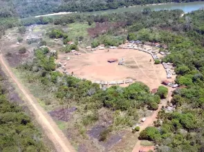 Dino libera exploração mineral indígena com limite de 1% da área e consulta obrigatória