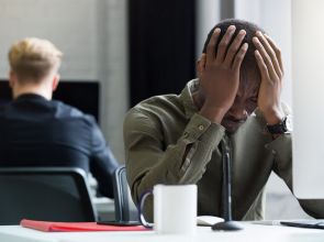 Ambiente de trabalho concentra 30% dos casos de racismo no país