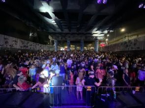 Baile de Charme do Viaduto de Madureira (RJ) comemora aniversário de 34 anos neste sábado (11)