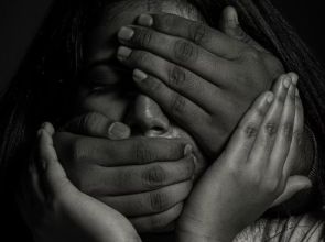 Afastamentos por violência contra mulheres crescem 313%